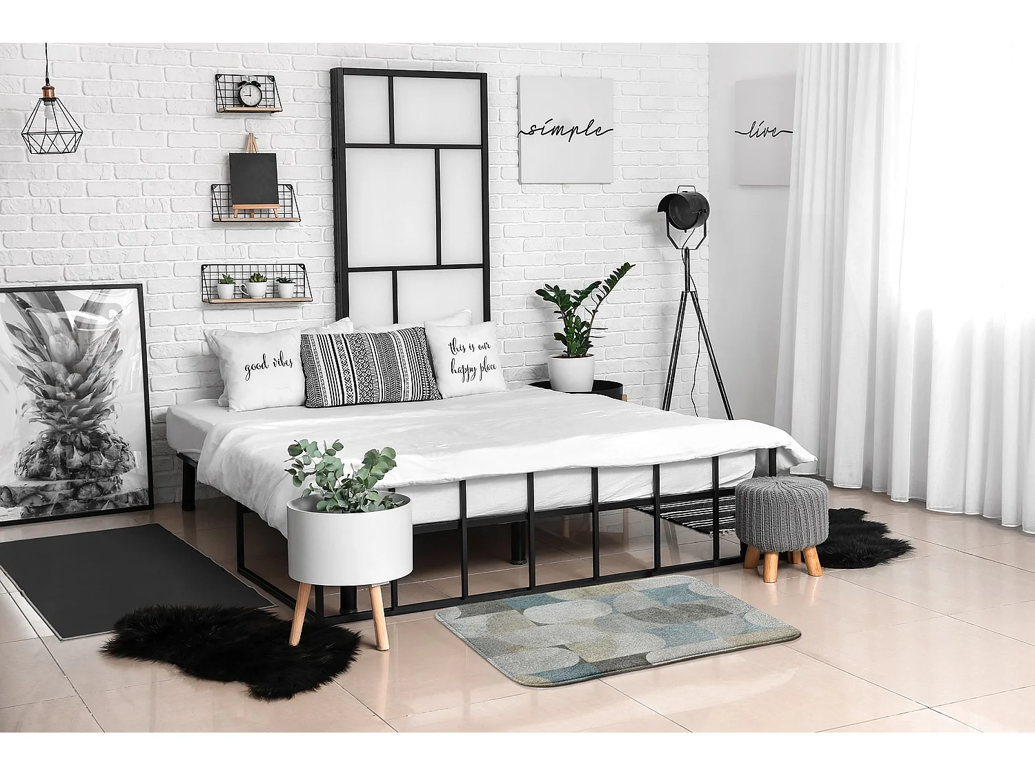 Tapis de chambre, 75x45 cm. Motif géométrique. Tapis tendance pour une chambre ou un salon.