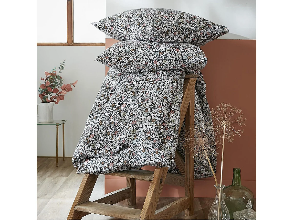MEGAN - Parure de Lit Imprimé Fleurs Housse de Couette 200x200cm + 2 Taies d'Oreiller
