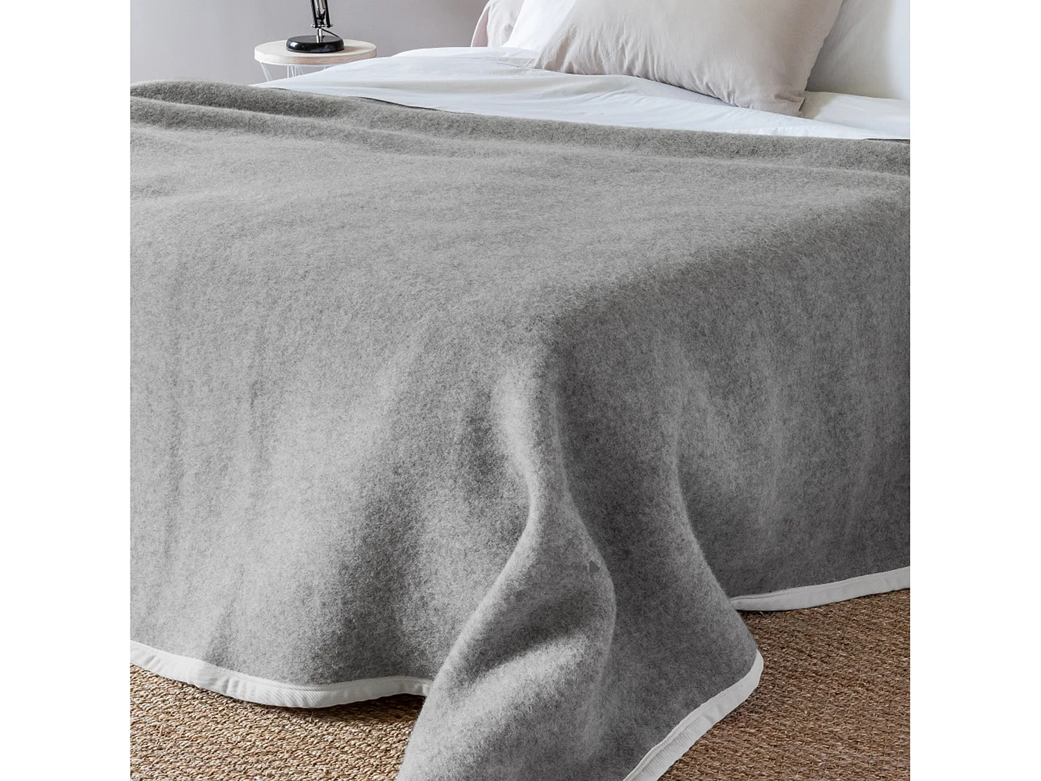 Couverture 100% pur laine vierge 240x260 cm PASTORALE blanchie