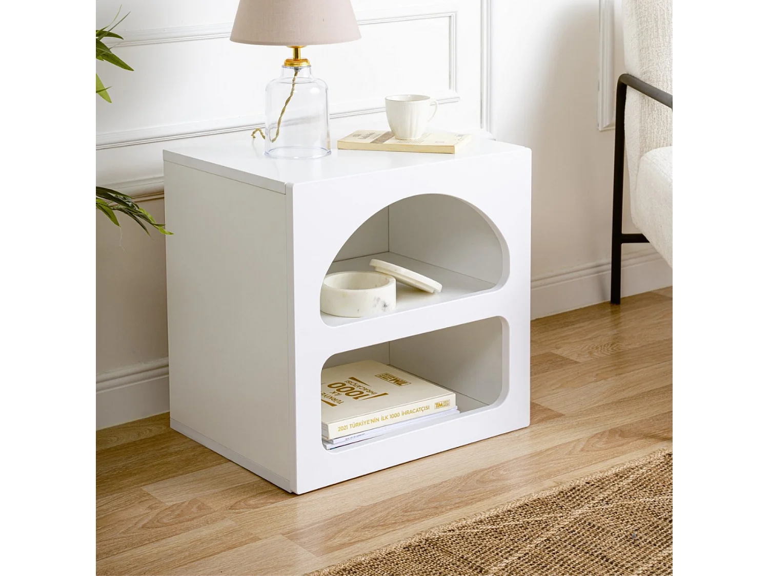 Table de chevet avec niches blanc AMAL