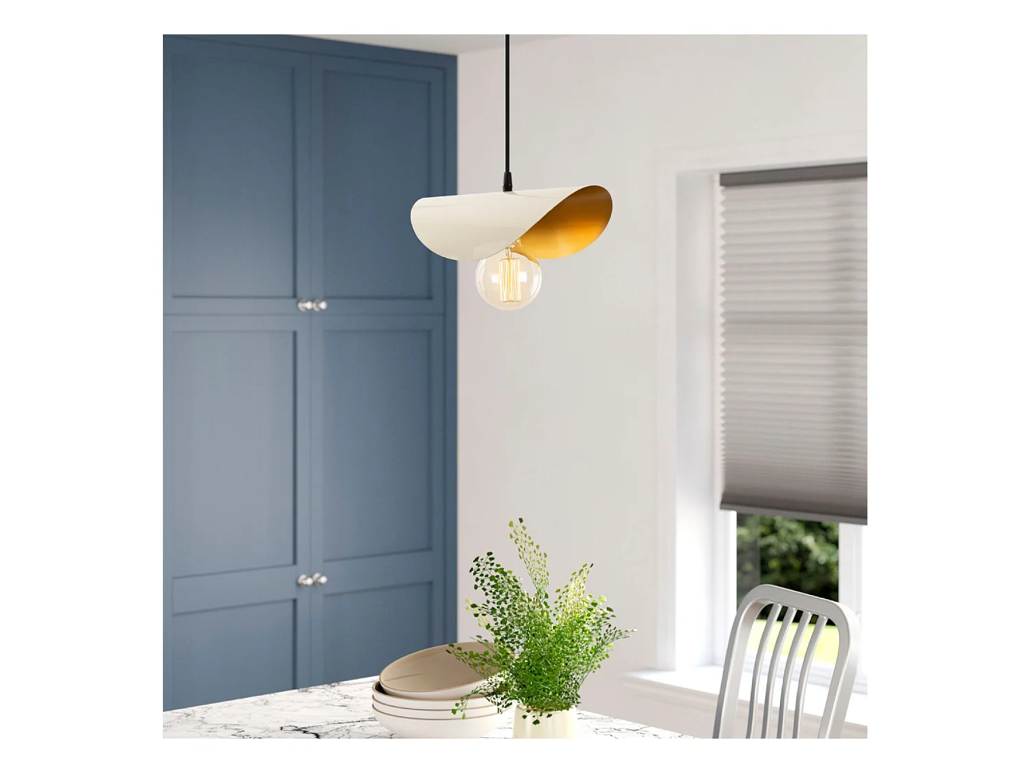 Suspension filaire blanche et dorée en métal SALOME