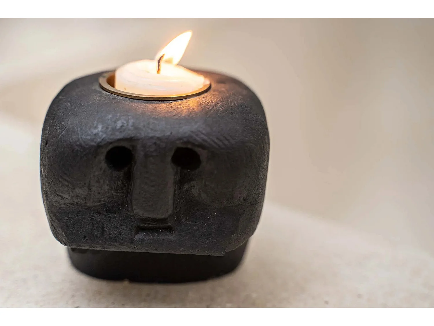 Die Sumba Statue #27 Kerzenhalter