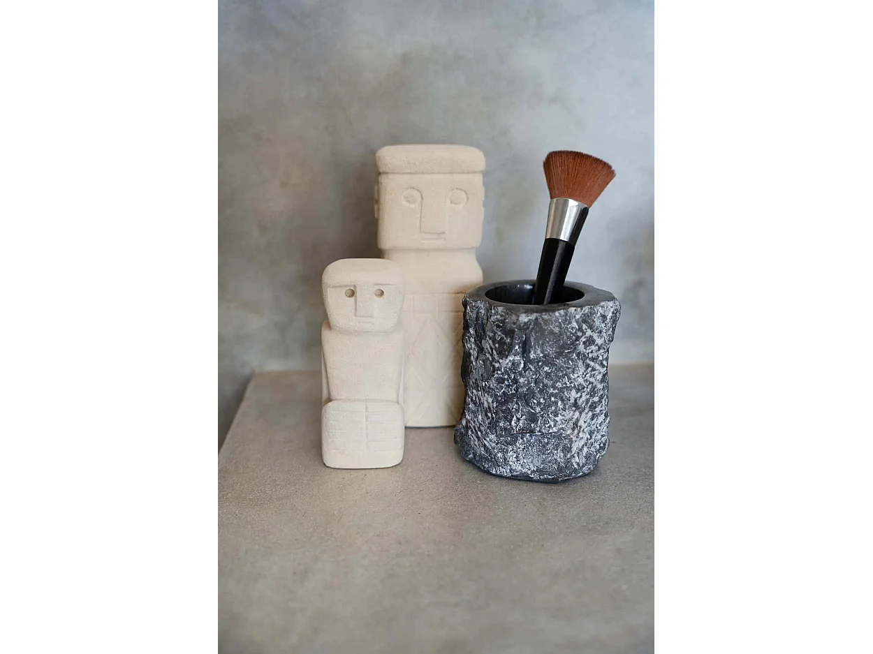 La Pierre De Sumba #24