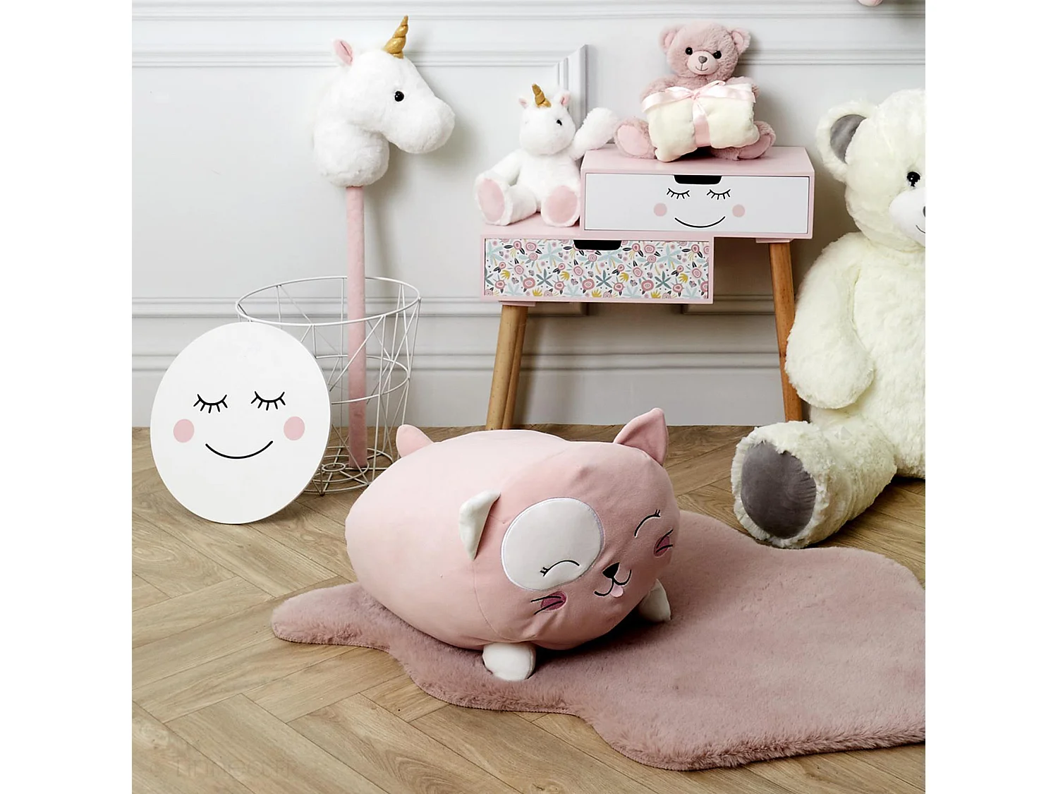 Peluche coussin en polyester personnage chat 30x30 cm collection PETS rose