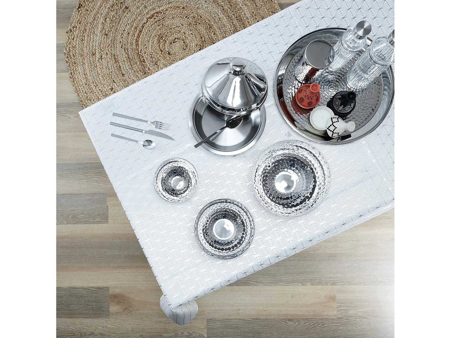 Nappe rectangle 140x250 cm GOLD motifs géométriques blanche argentée