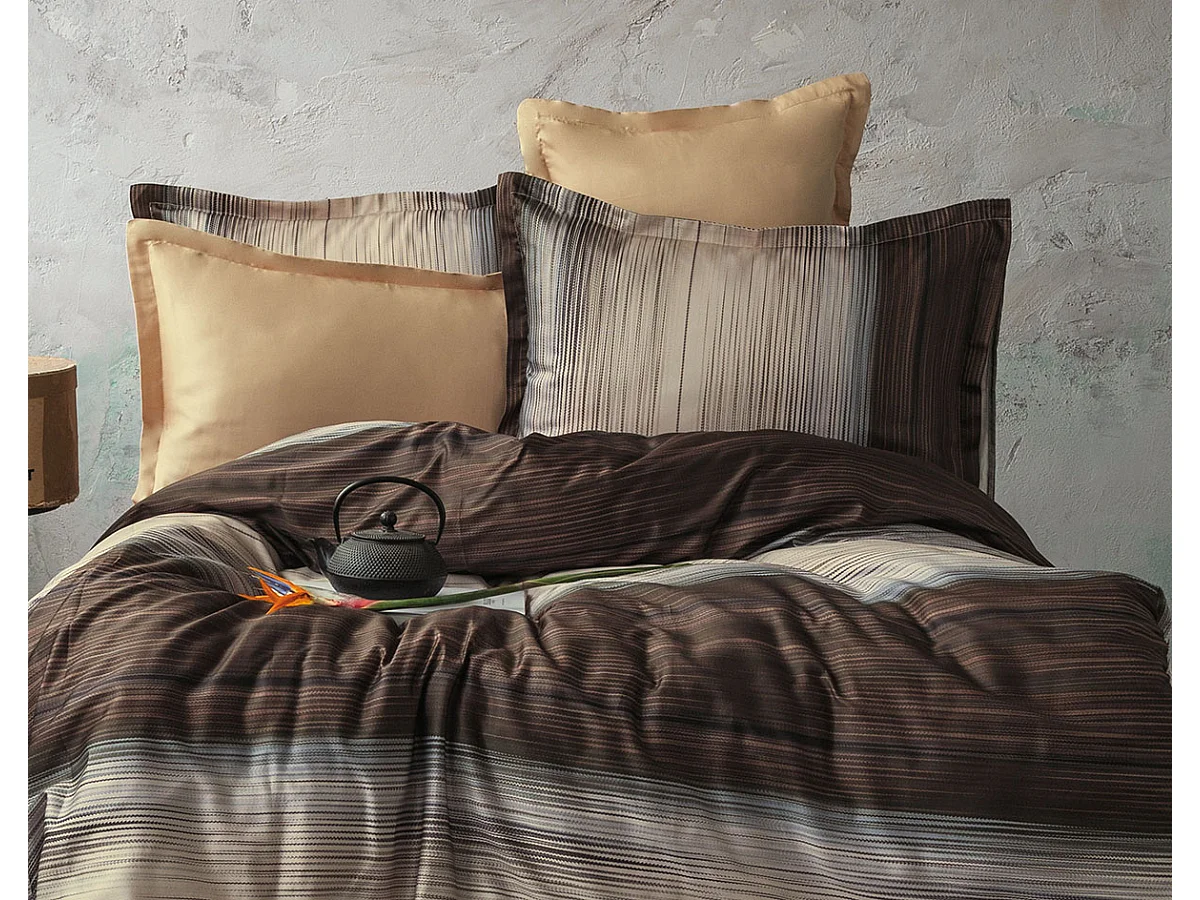 Bettwäschegarnitur  1 Bettbezug 240x220 cm+2 Kopfkissenbez 63x63 cm-Baumwollsatin