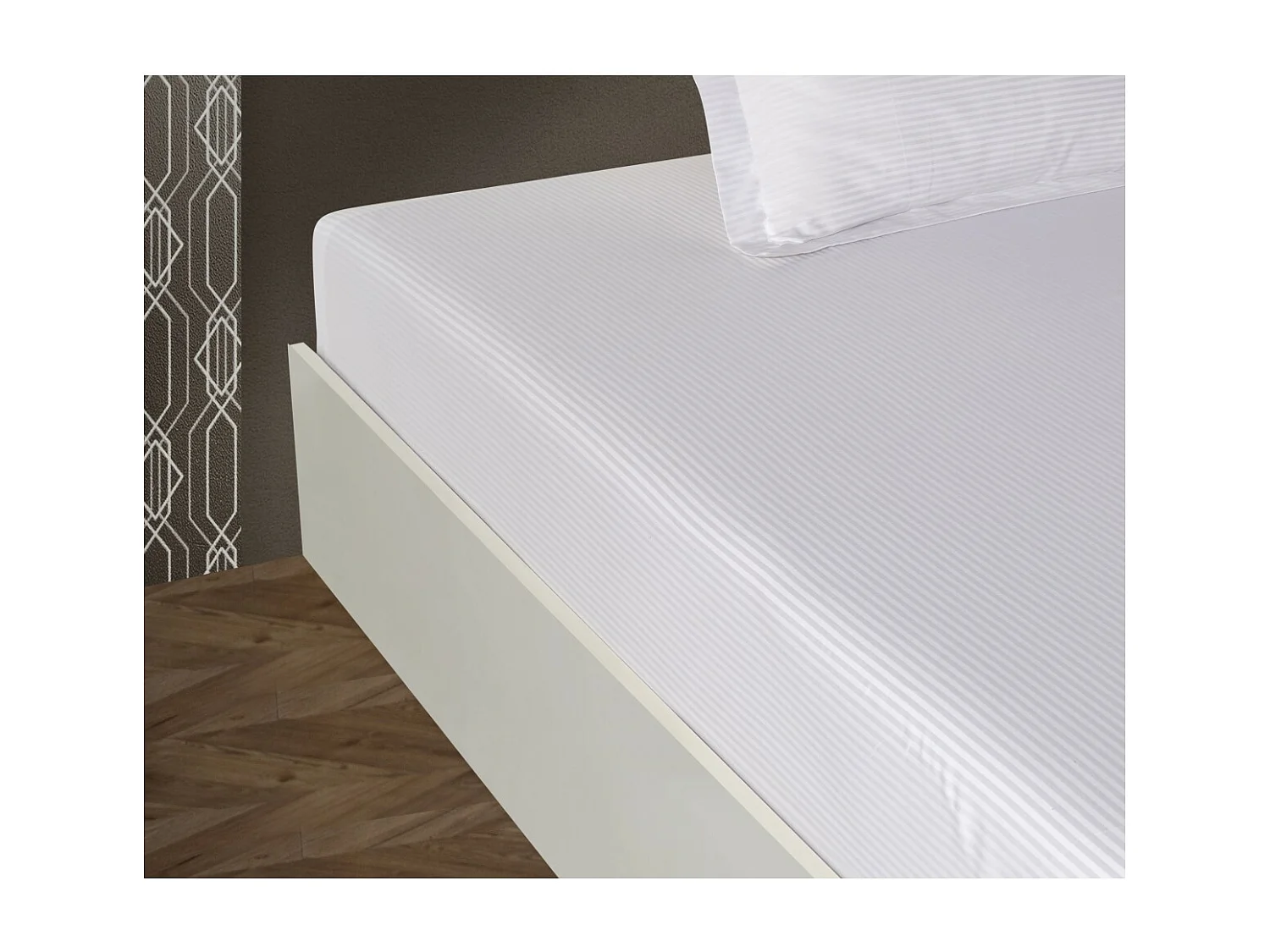 Drap plat satin de coton rayé blanc