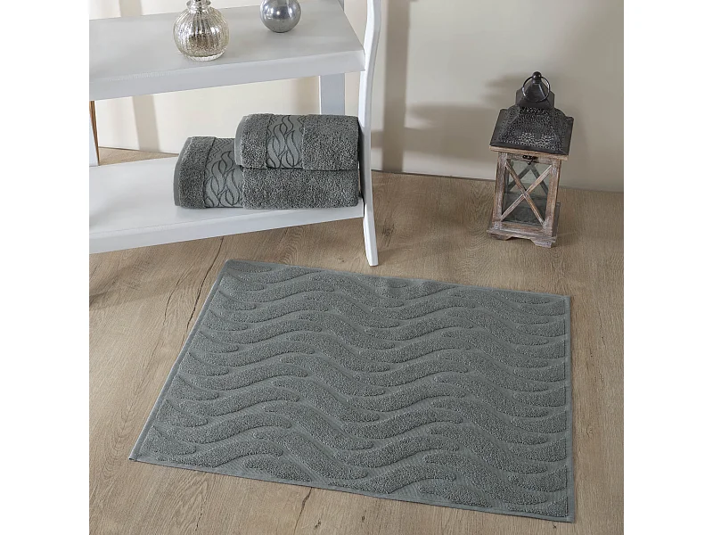 Set bagno spugna 3 pz Asciugamani 50x90 cm + 70x140 cm 550gr/m², tappetino bagno 50x70 cm 750gr/m²