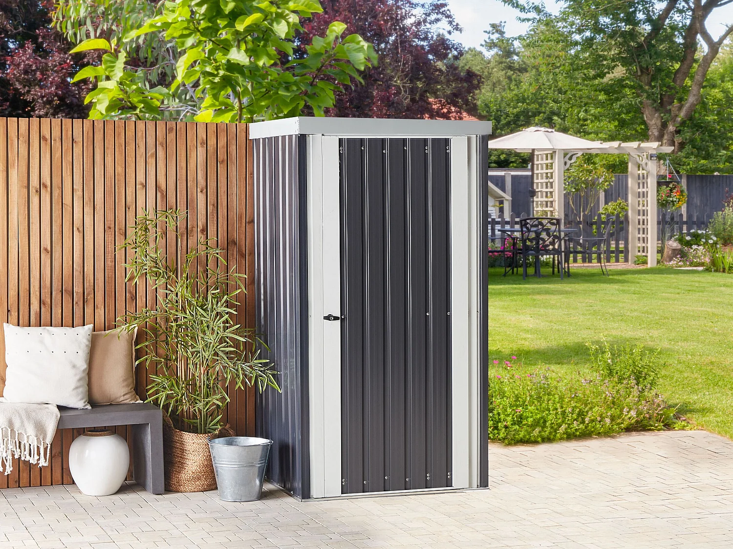 Domek narzędziowy UMBRIA Metal 98 cm 77 cm Czarny