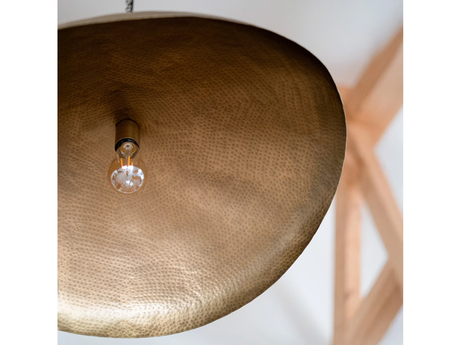 Suspension en métal doré 72 cm - Elora