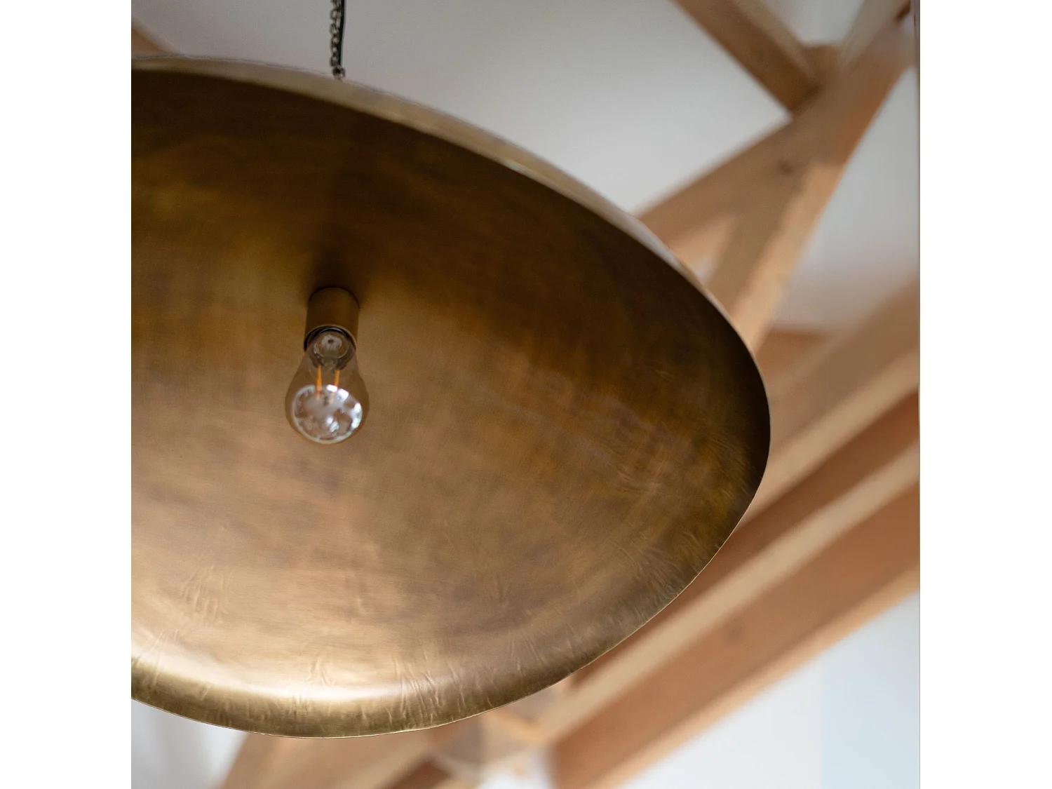 Suspension en métal doré 74 cm - Pacha