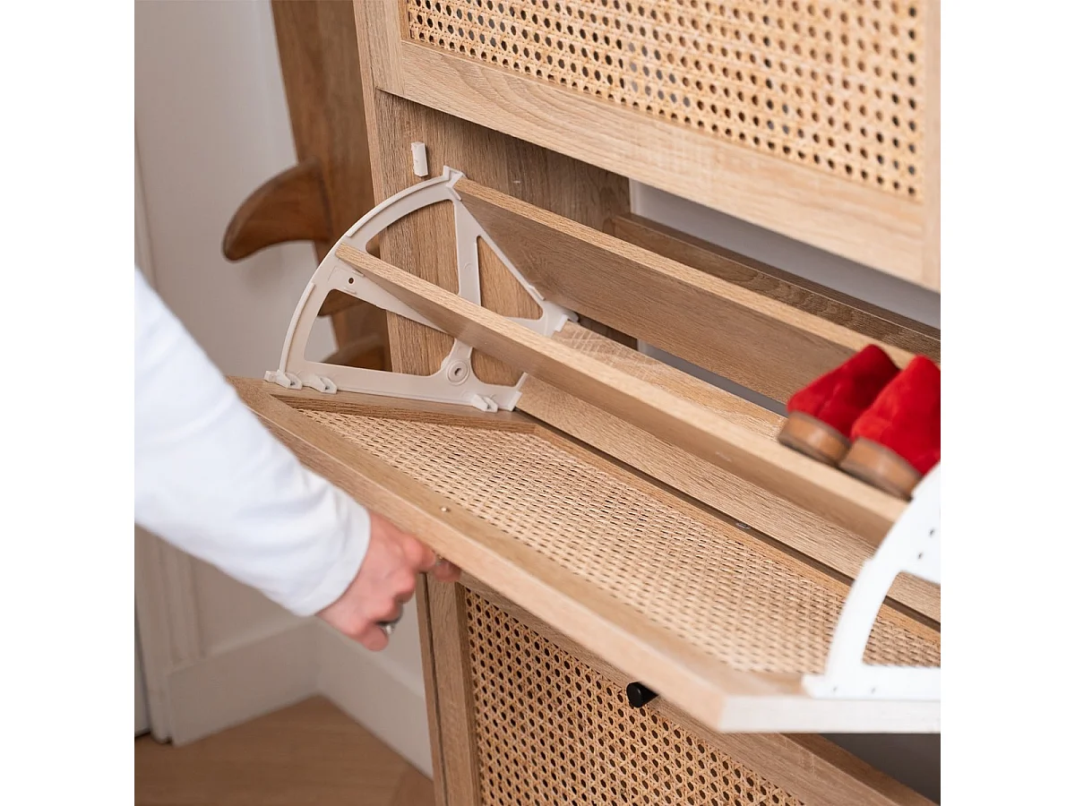 Meuble à chaussures 3 portes en cannage et effet chêne 70 cm - Iris