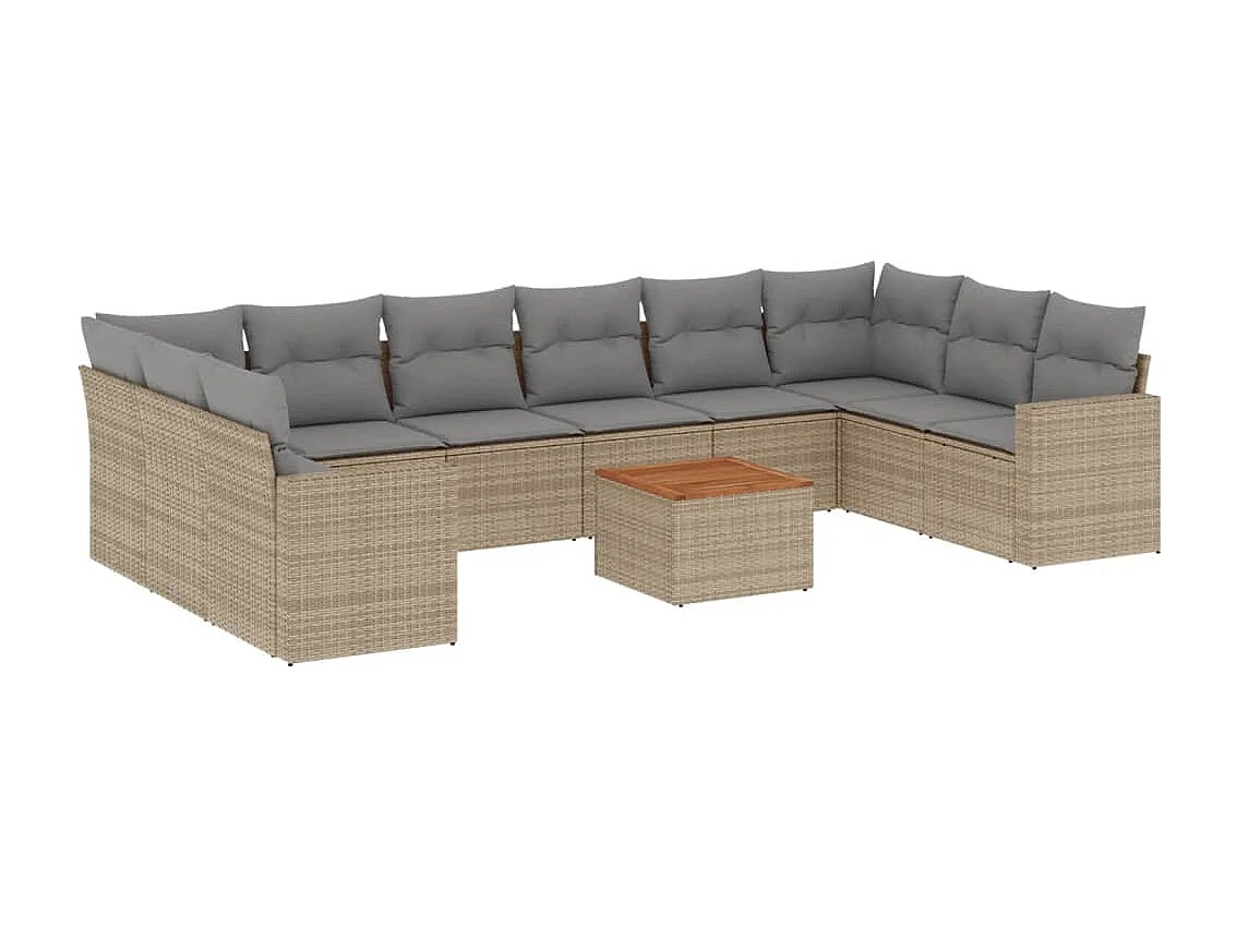 11 muebles de jardín con cojines de resina tejida en color beige.