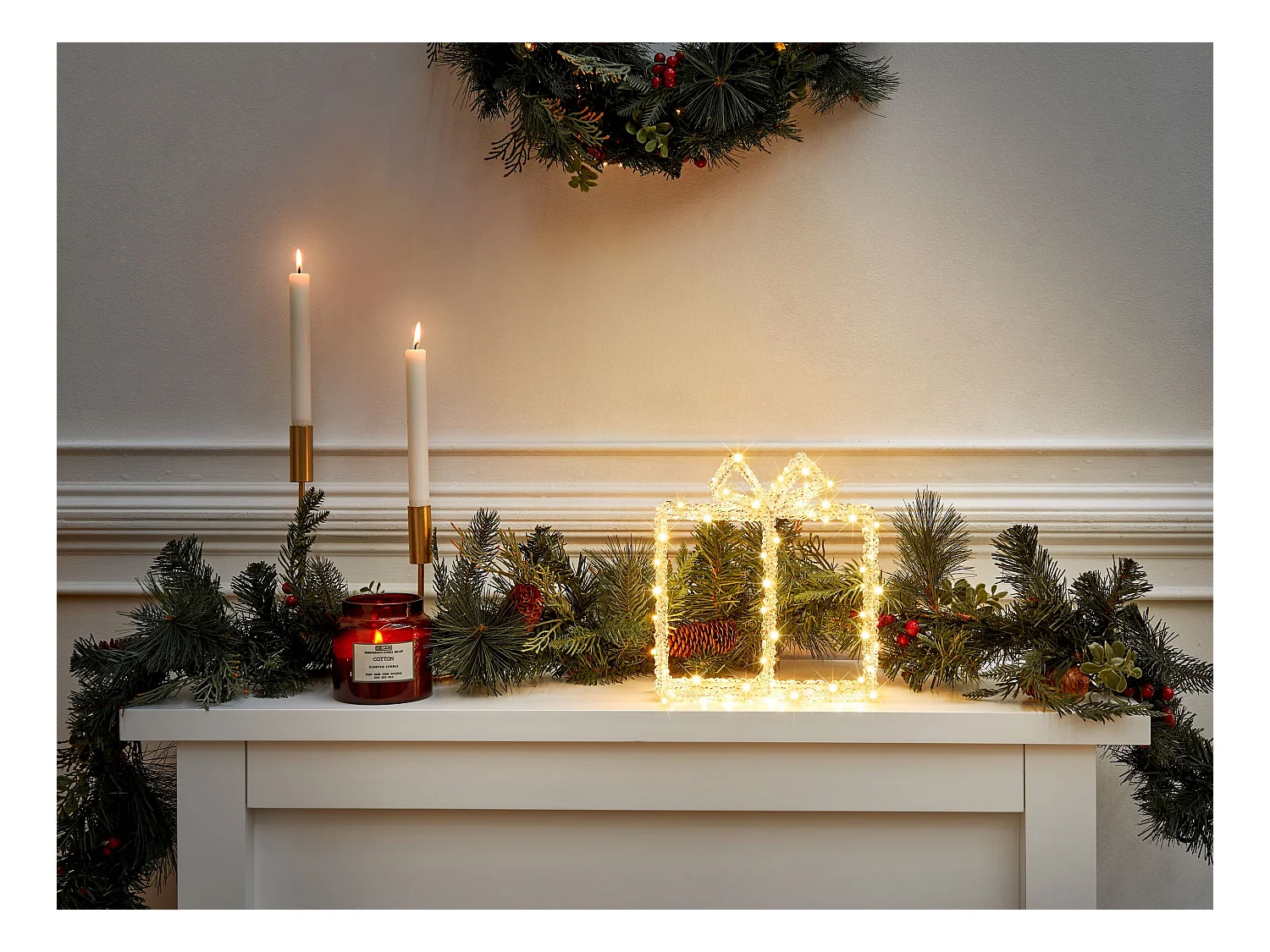 Dekoracja ogrodowa LED prezent świąteczny 25 cm biały KEMI