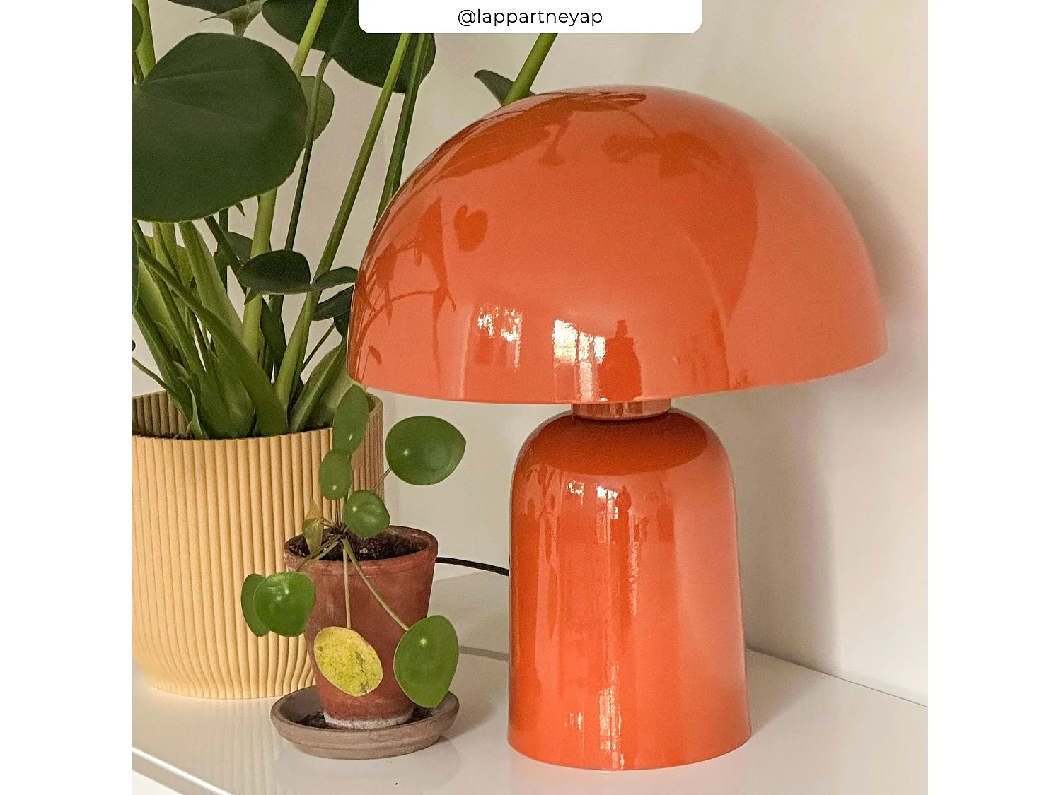 Lampe champignon en métal orange - Clara