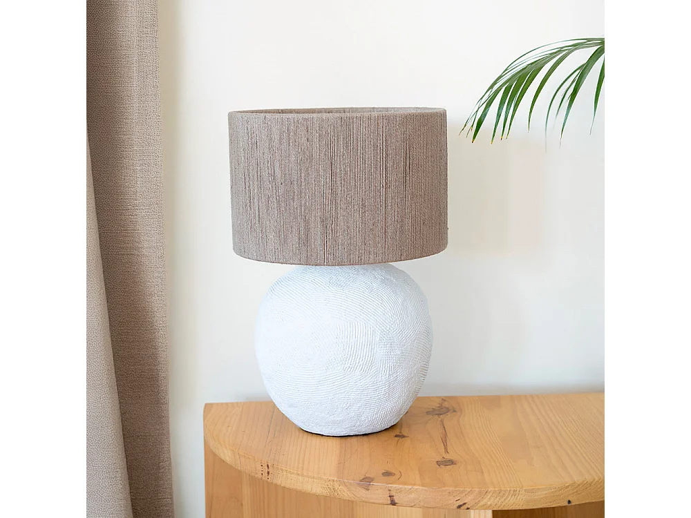Lampe à poser en jute et papier blanc - Nina