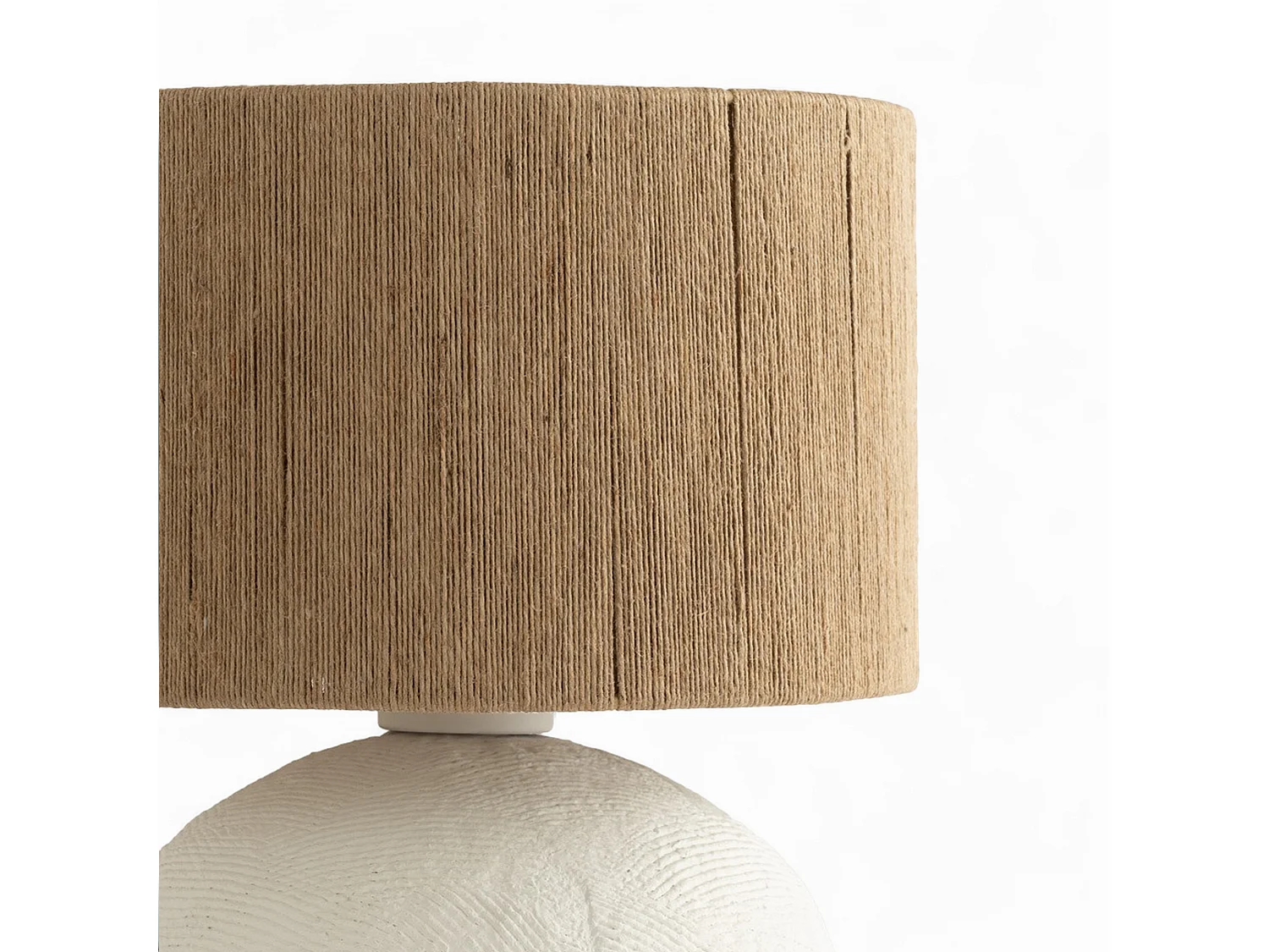 Lampe à poser en jute et papier blanc - Nina
