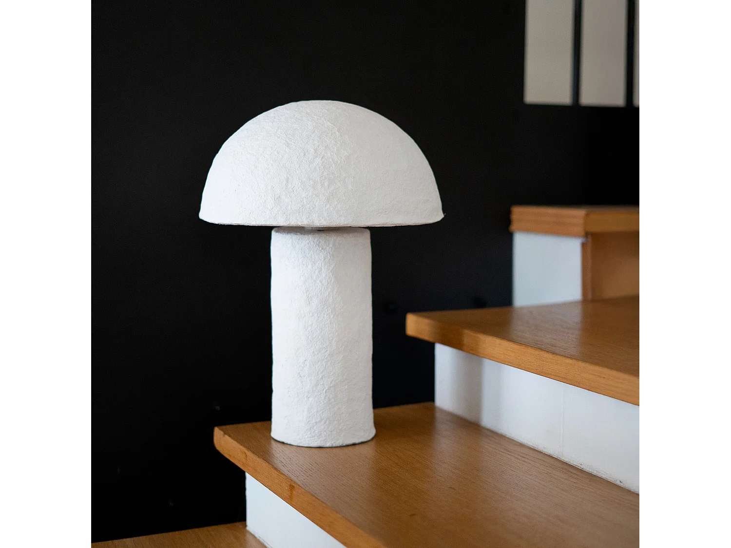 Lampe champignon en papier blanc - Poesia
