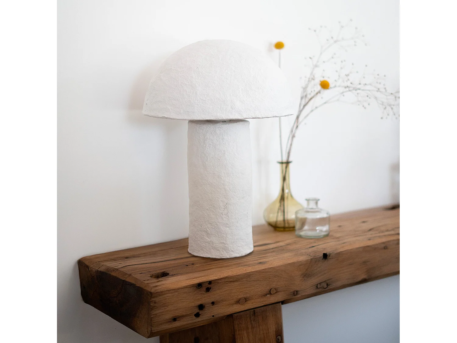 Lampe champignon en papier blanc - Poesia
