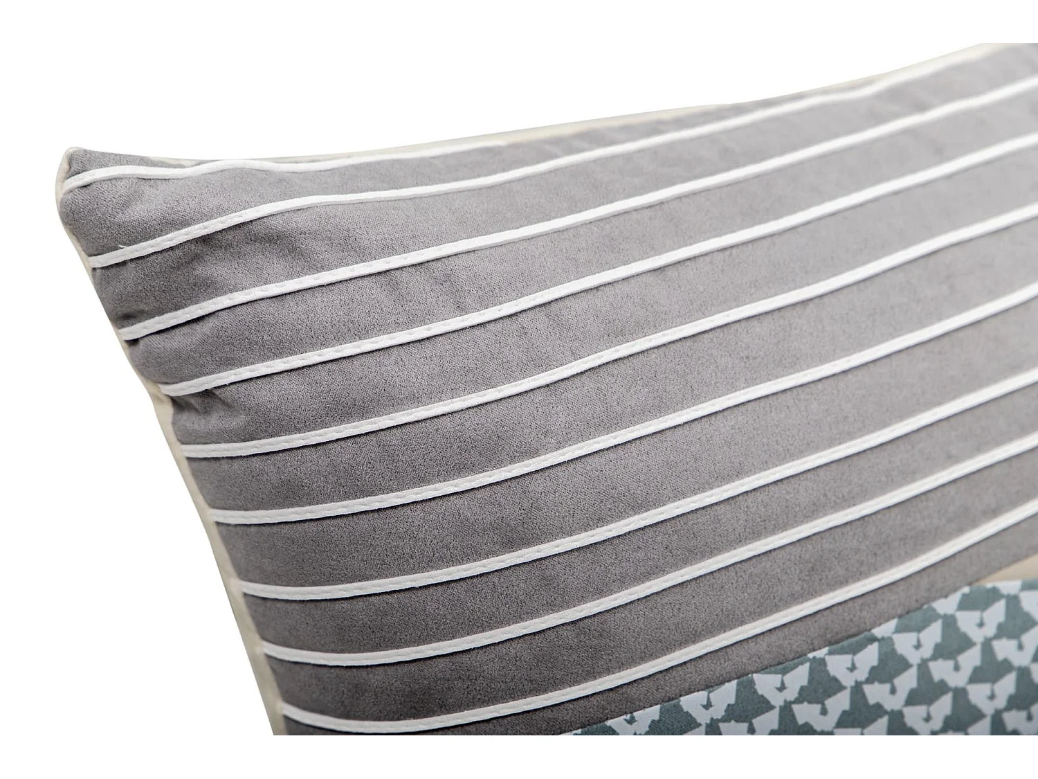 Cojin Poliester  53x13x33 Cm