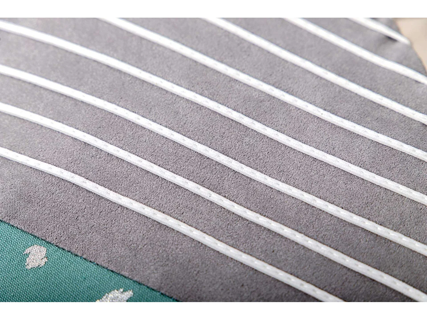 Cojin Poliester  45x13x45 Cm