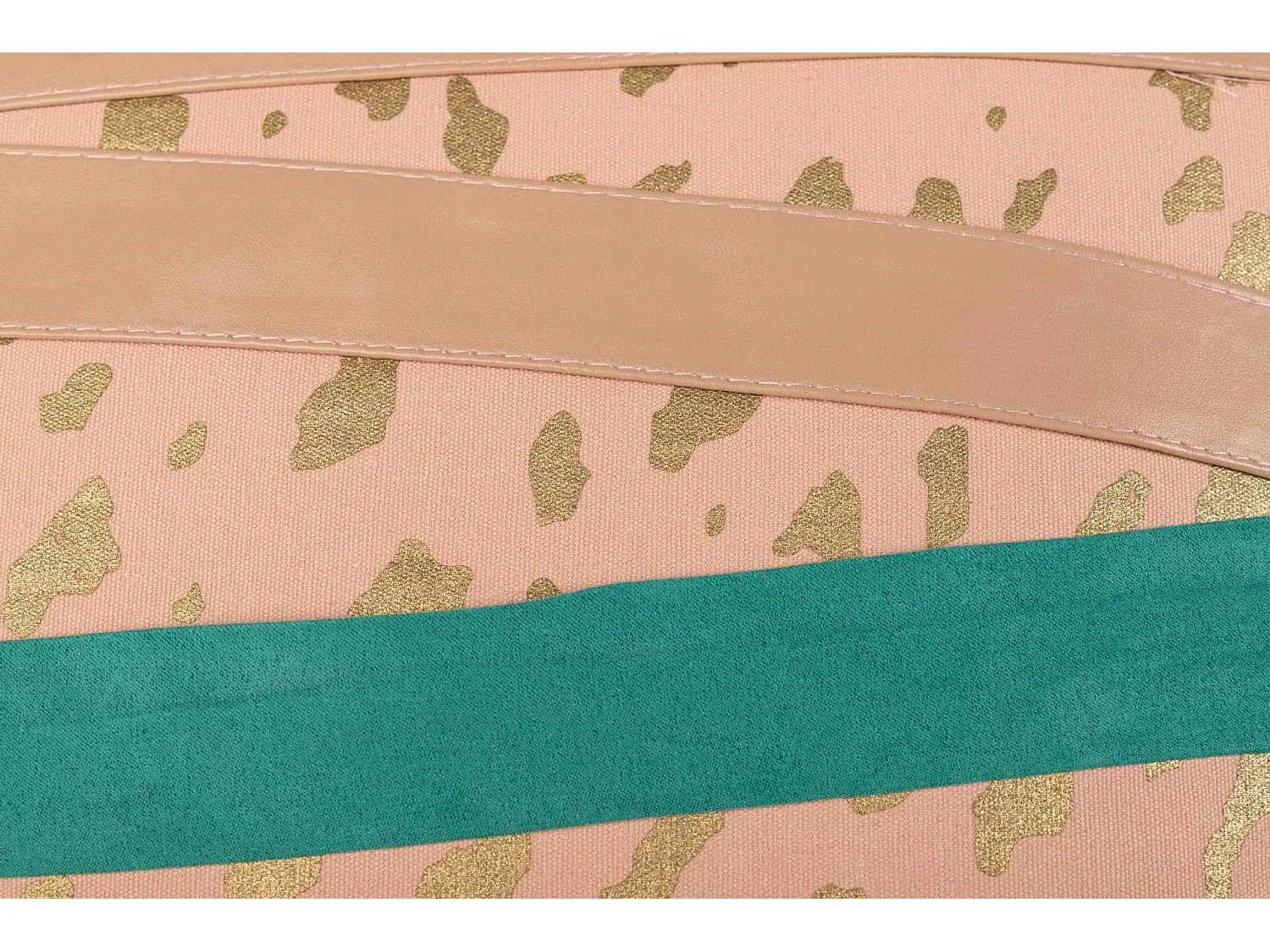 Cojin Poliester  45x13x45 Cm