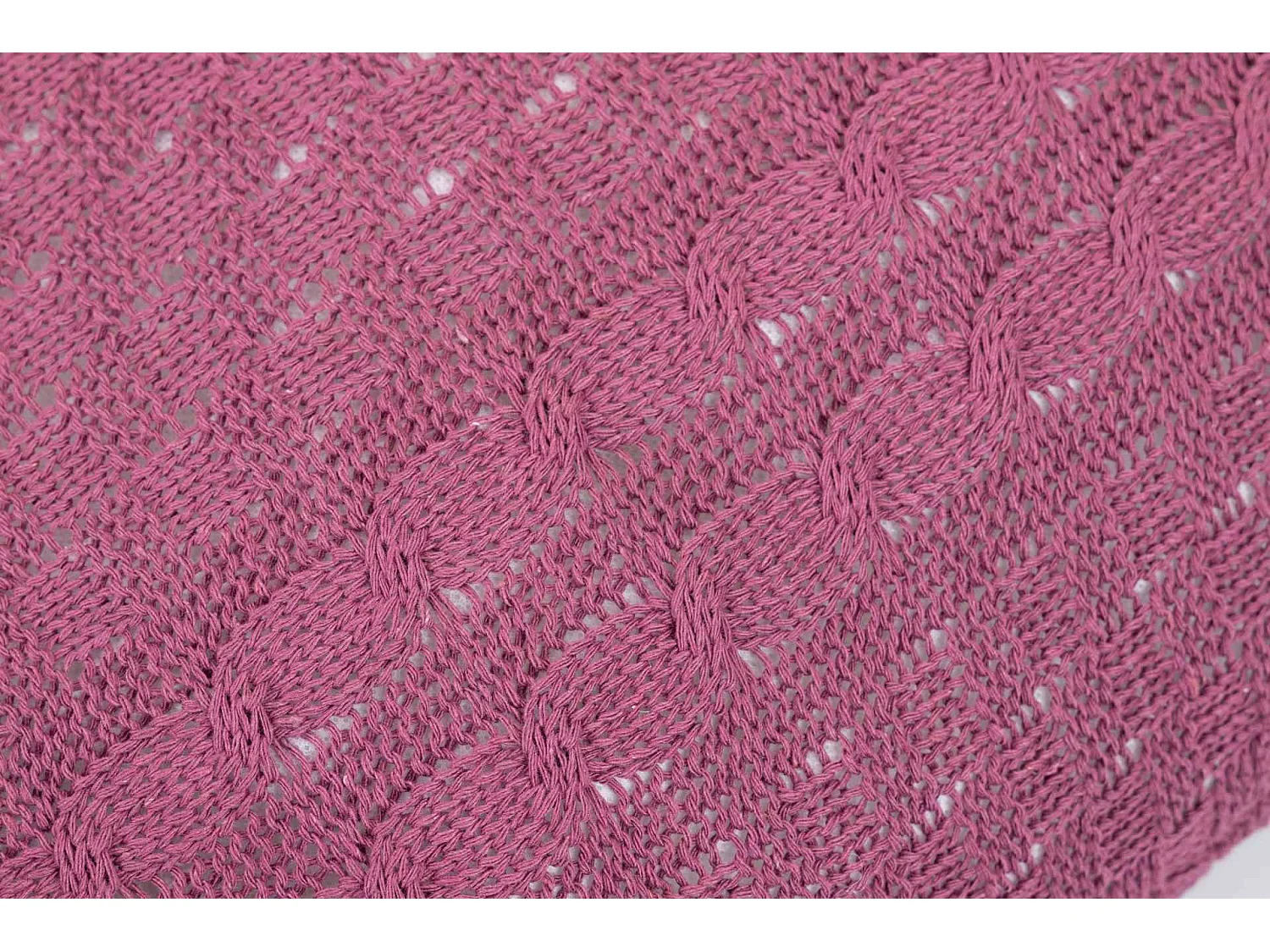 Cojin Hilo Borlones Berenjena 50x15x50 Cm