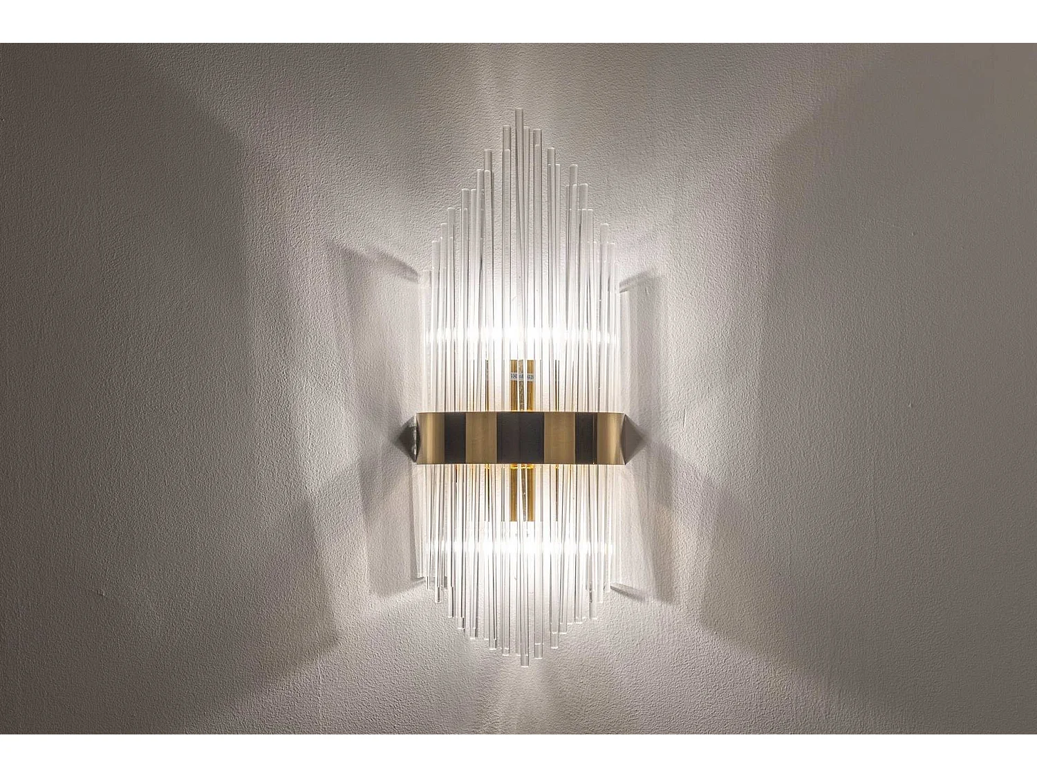 Aplique Metal Cristal Misuri 23x23x55 Cm