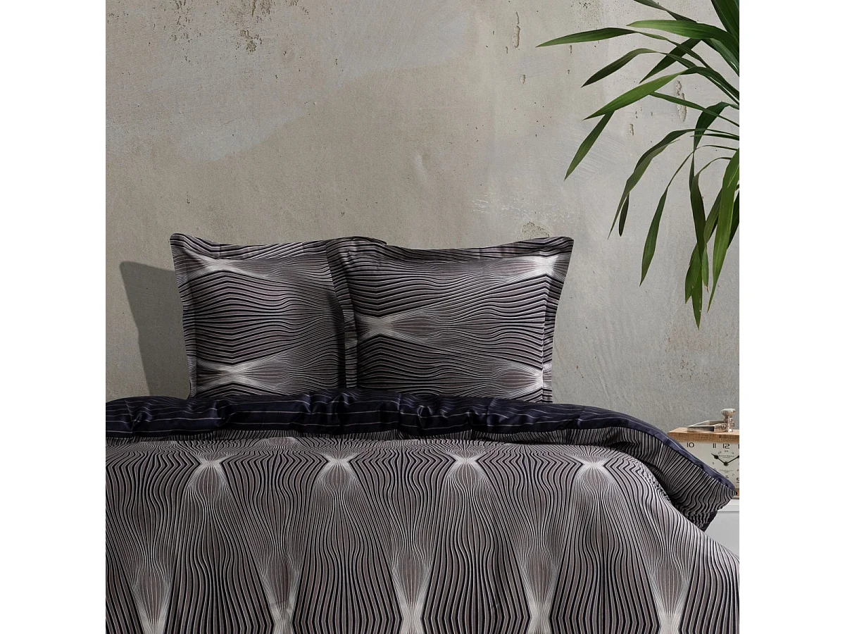 2 persoons beddengoed 240x220 cm+2 kussenslopen 63x63 cm katoensatijn