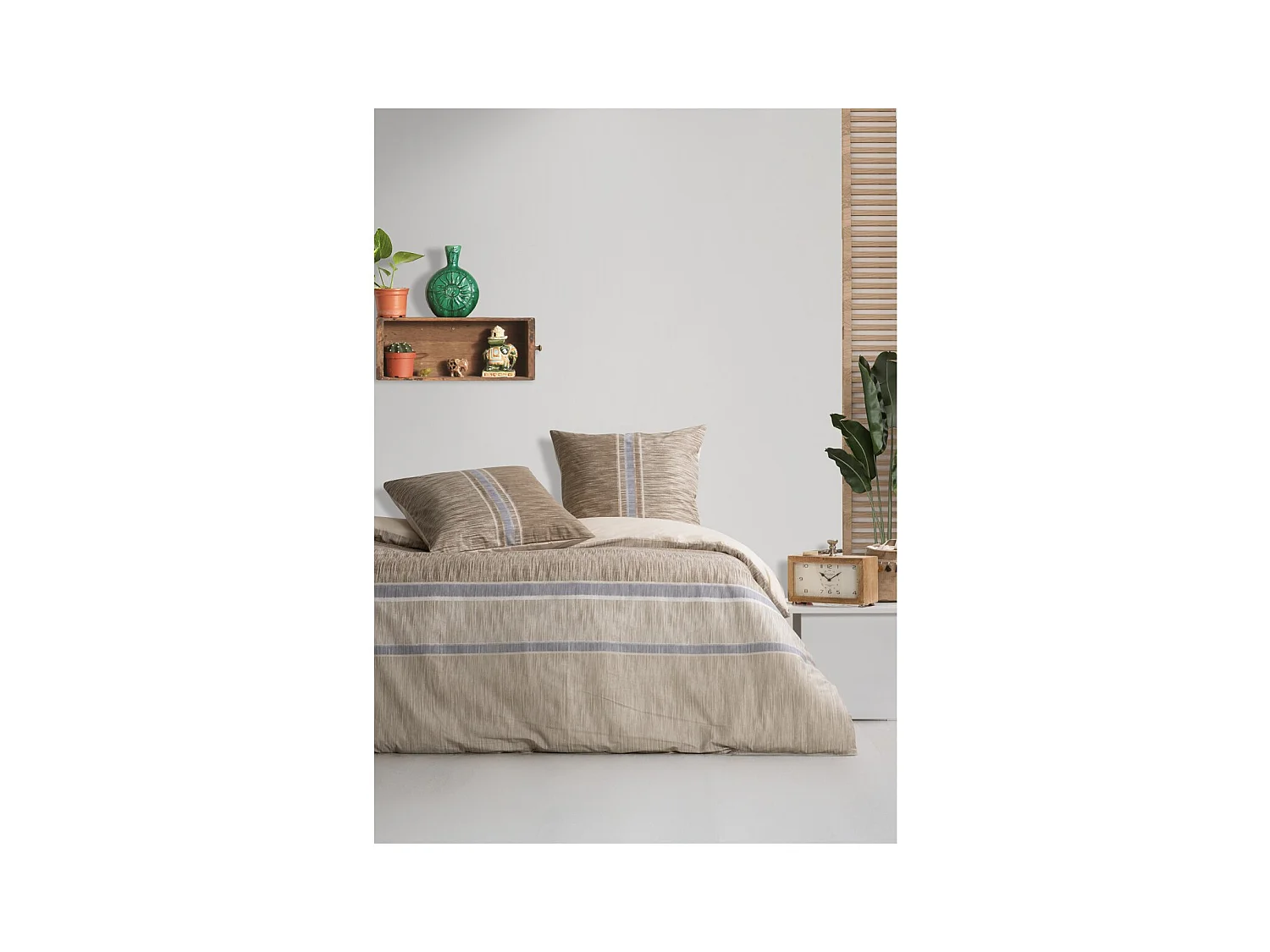 2 persoons beddengoed 240x220 cm+2 kussenslopen 65x65 cm in katoen