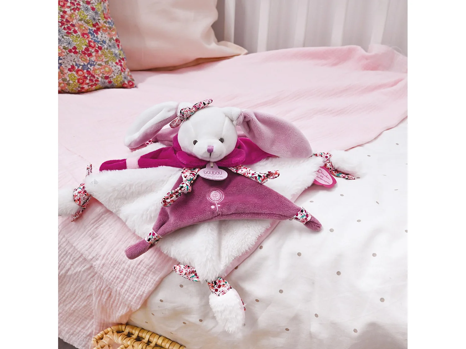 Doudou plat lapin 27 cm collection LAPIN CERISE rose