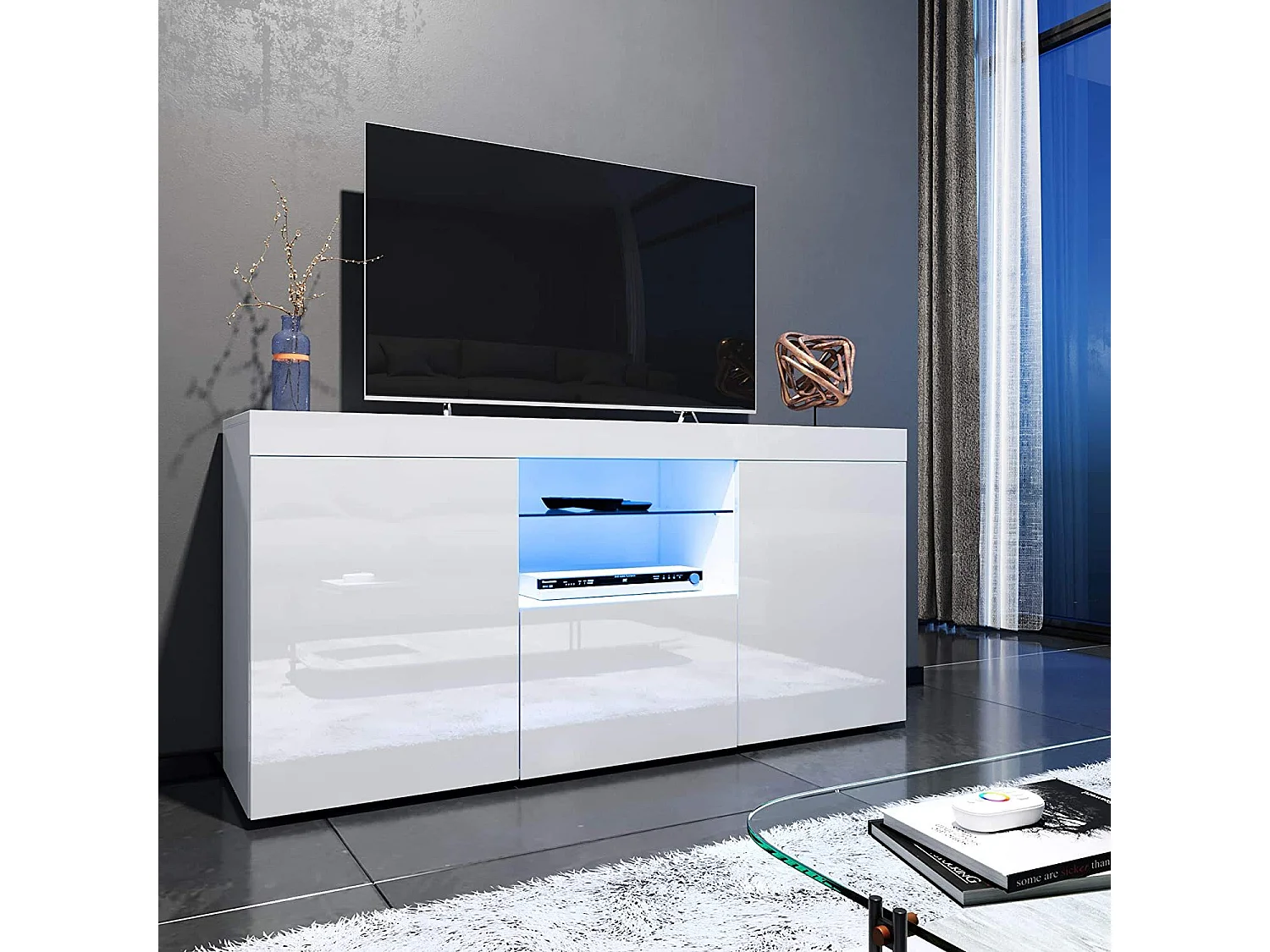 Glanzend wit tv-meubel met LED-licht, 3 deuren, glazen plank, modern tv-meubel, woonkamerdressoir, 135x35x70cm