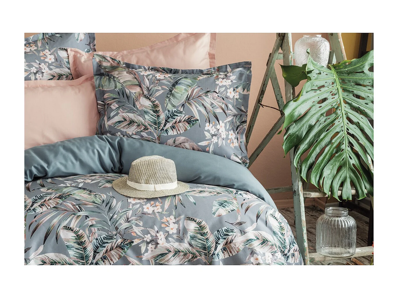 Set letto matrimoniale 240x220 cm+2 federe 63x63 cm in raso di cotone