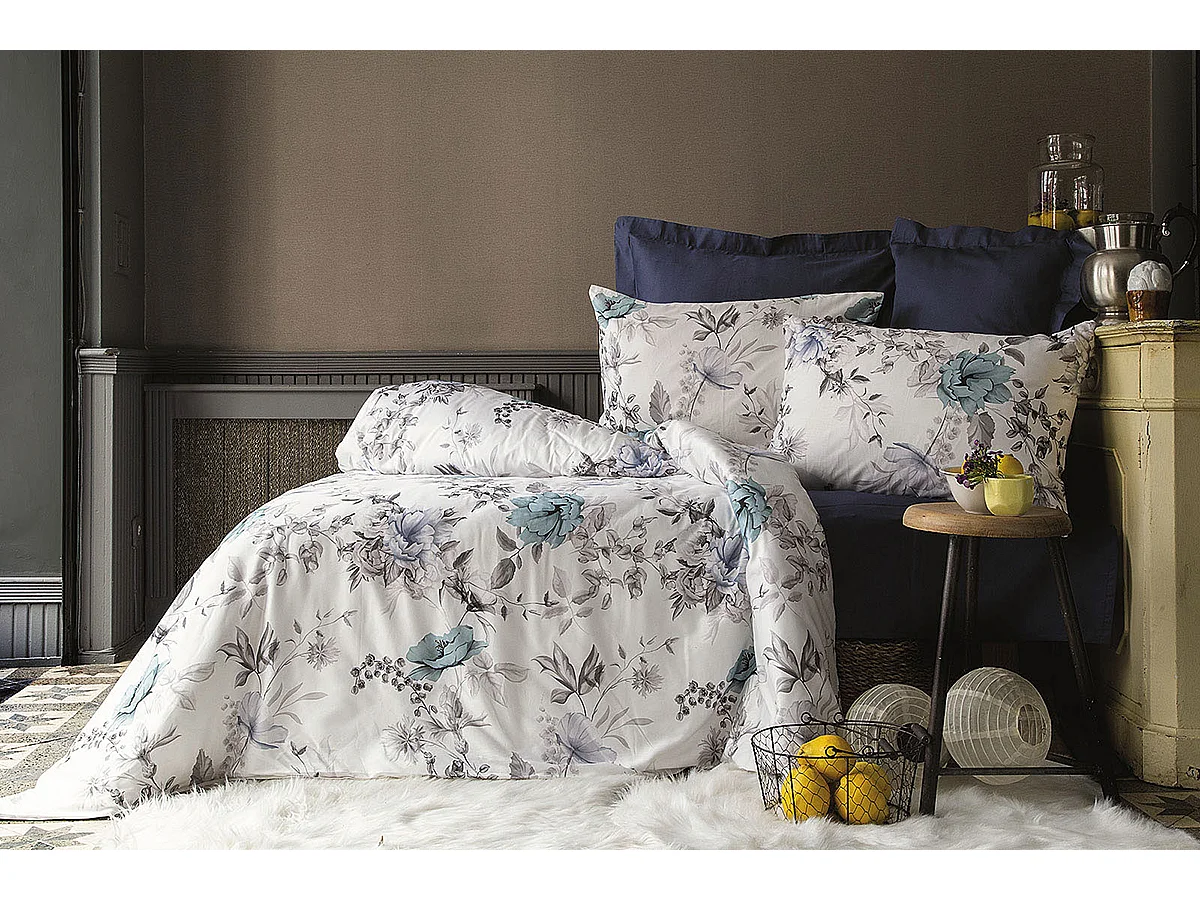 Bettwäschegarnitur  1 Bettbezug 240x220 cm+2 Kopfkissenbez 63x63 cm-Baumwollsatin