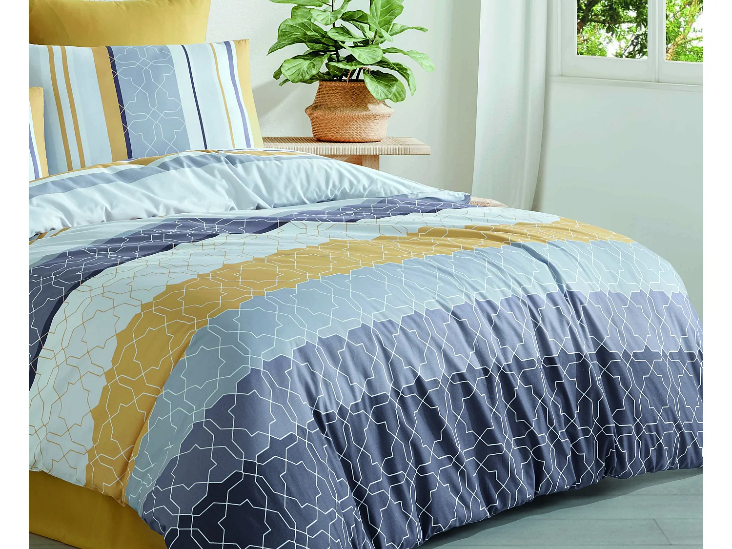 1 persoons beddengoed 140x200 cm+1 kussensloop 65x65 cm in katoen