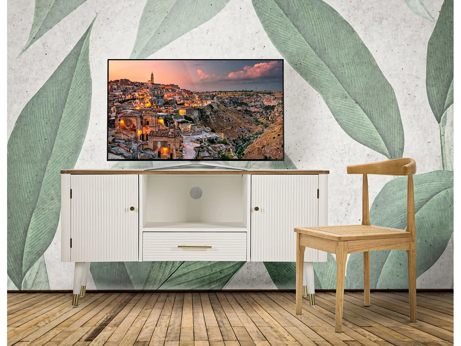 Matera TV-bord, 117 x 40 x 60 cm, lavet af ask og fyrretræ, hvid og brun, med låger, skuffe og gulddetaljer – Boho-chic design