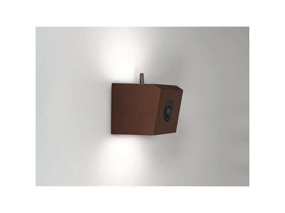 Kinkiet LED o mocy 12 W z kamerą IR 1080P kompatybilną z Tuya, Alexa i Google Home Corten