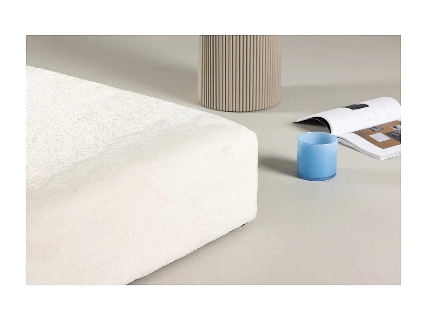 Pouf XL Effet Fourrure "Davie" 100cm Beige