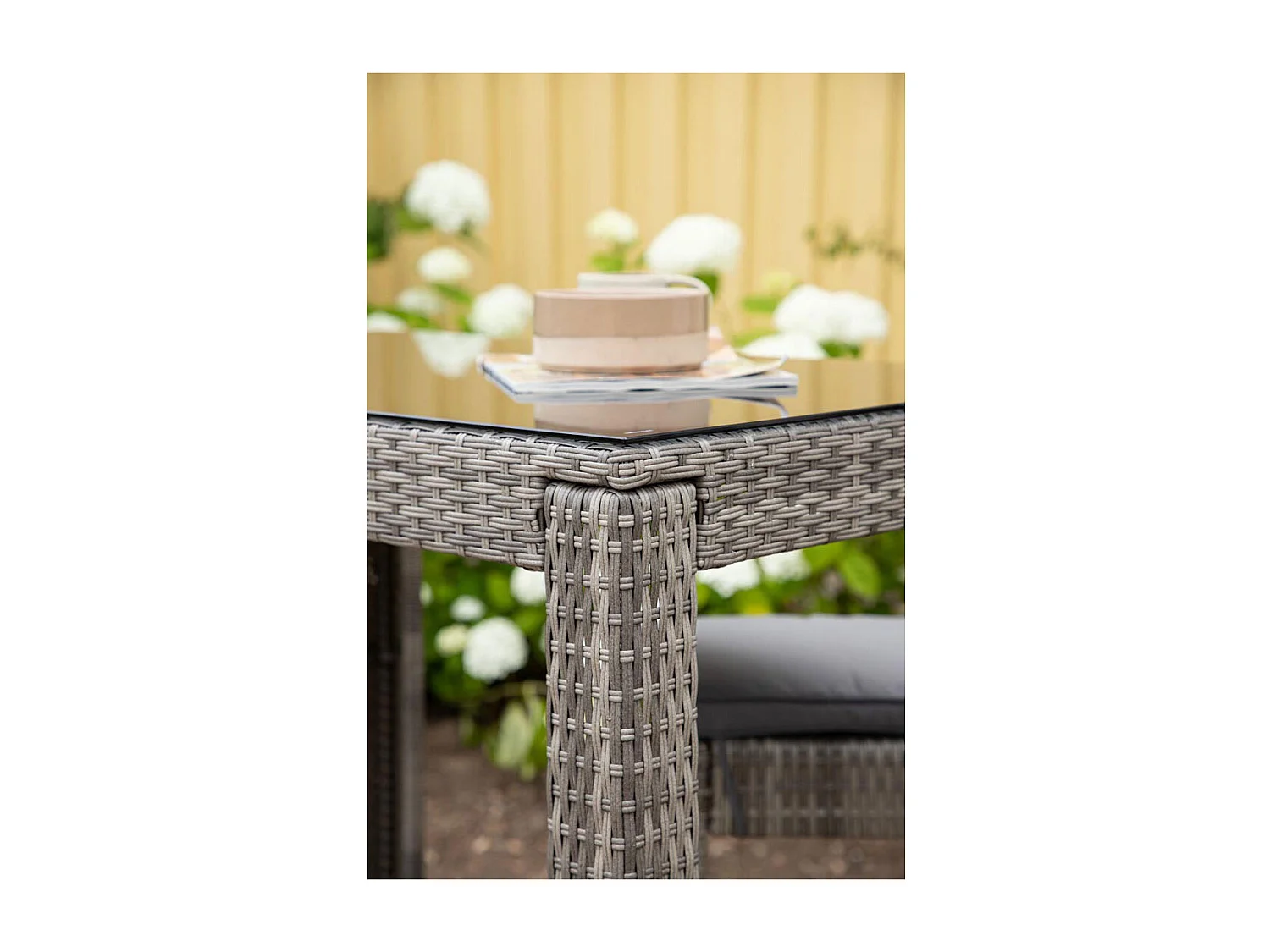 Alo jardin table de bar gris.