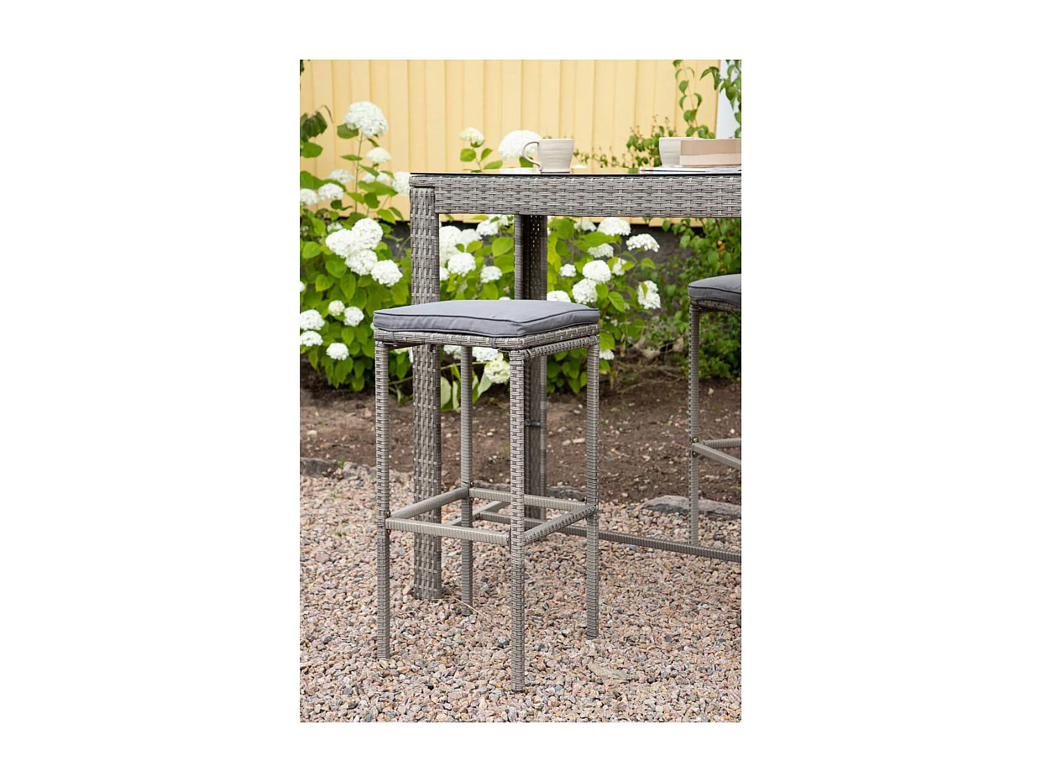 Alo tuin barstoel incl. kussen grijs.