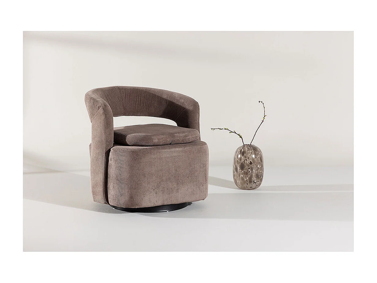 Laurel fauteuil marron.