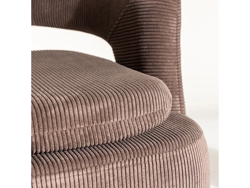 Laurel fauteuil marron.