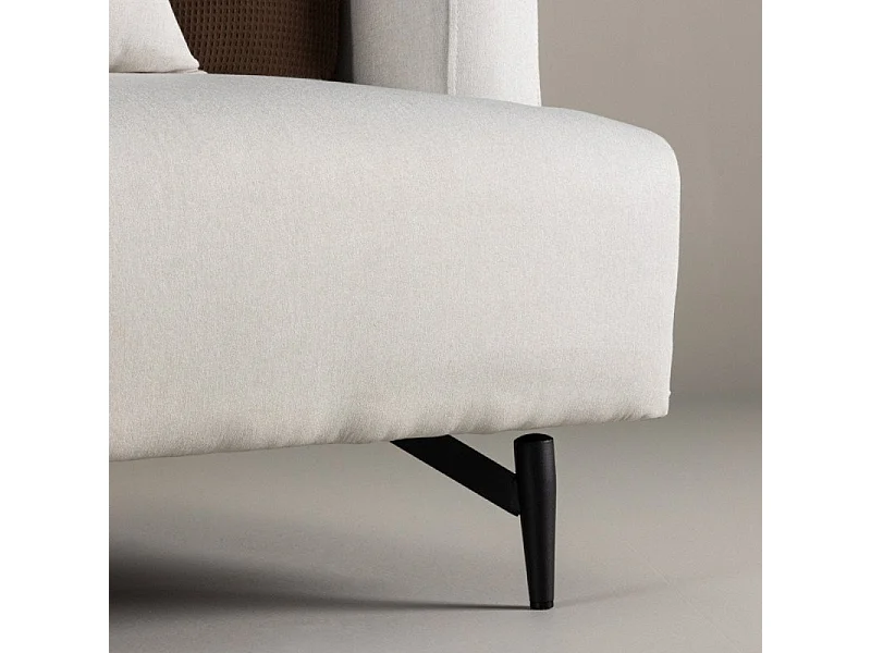 Sofia fauteuil beige.