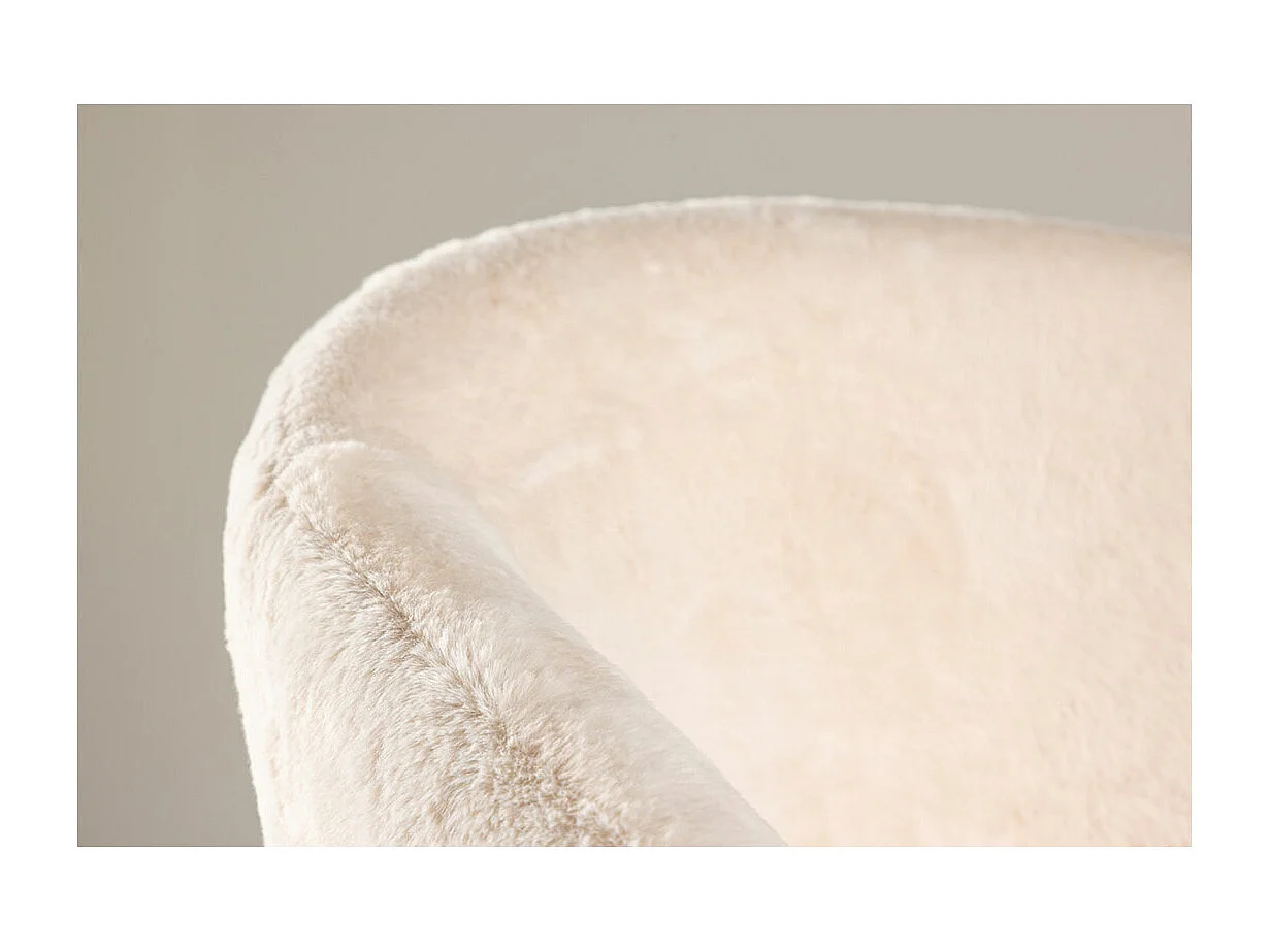 Fauteuil Effet Fourrure "Wanda" 77cm Beige