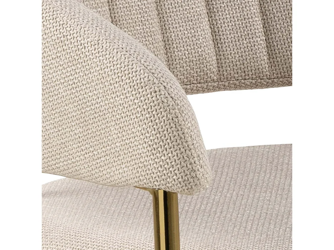 Ann chaise de salle à manger avec accoudoirs beige.