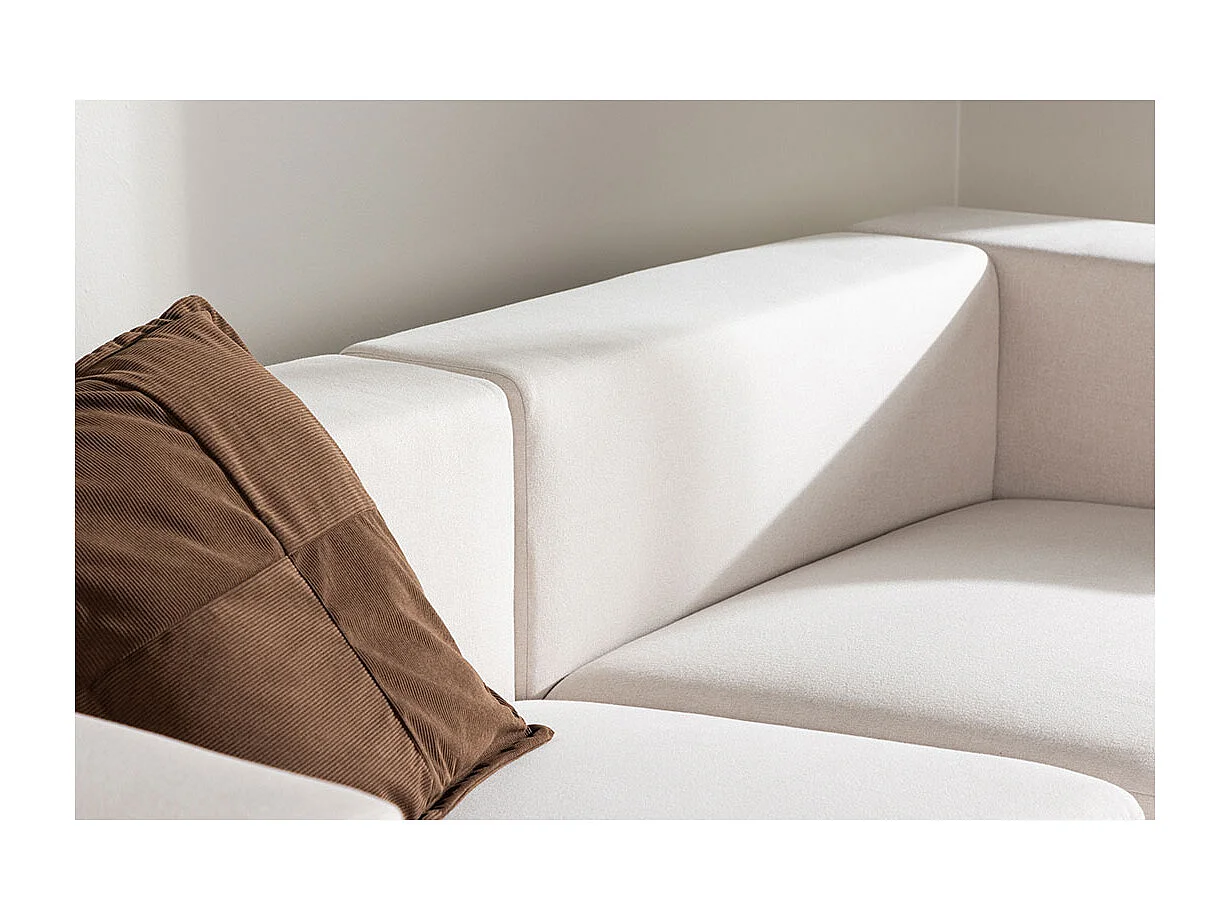 Lumi Sofa 3-Sitzer weiß.