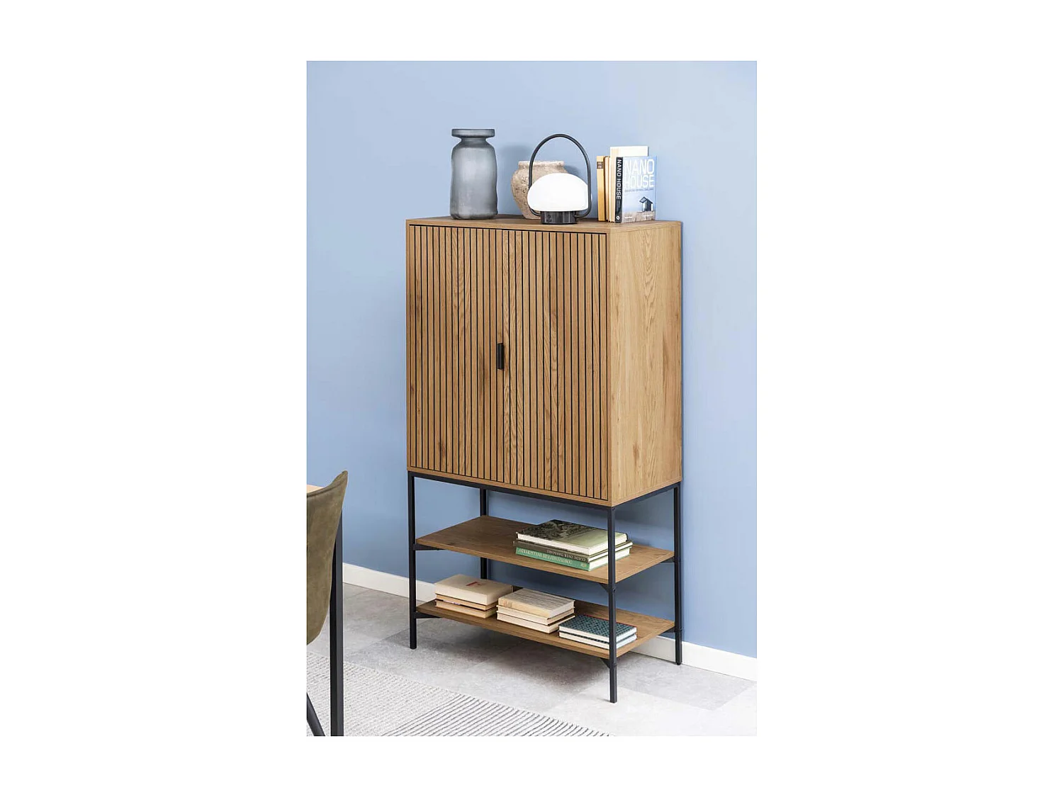 Jaipur vitrine 2 portes, 2 tablettes sauvage chêne décor.