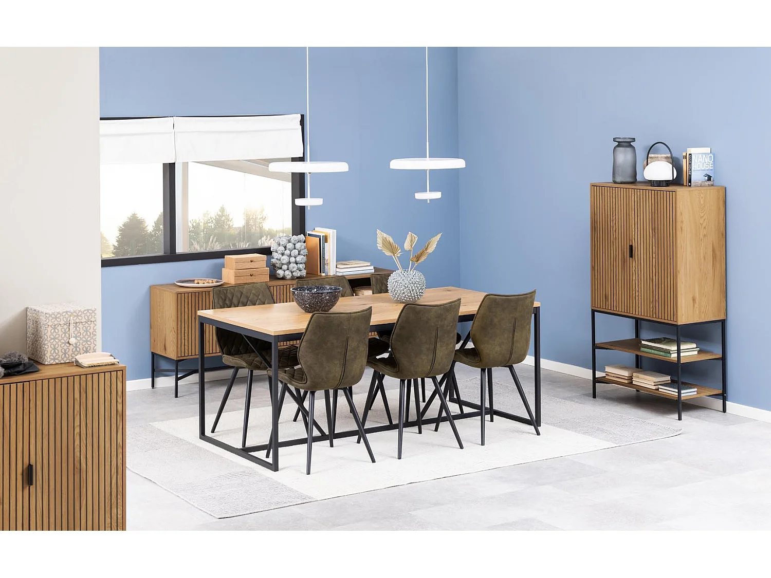 Jaipur vitrine 2 portes, 2 tablettes sauvage chêne décor.