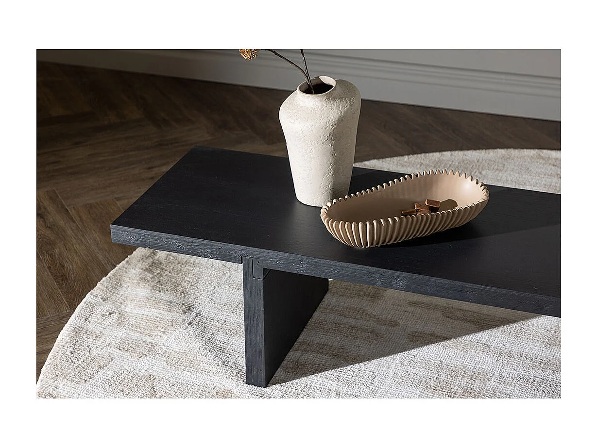 Yakunik salontafel zwart.