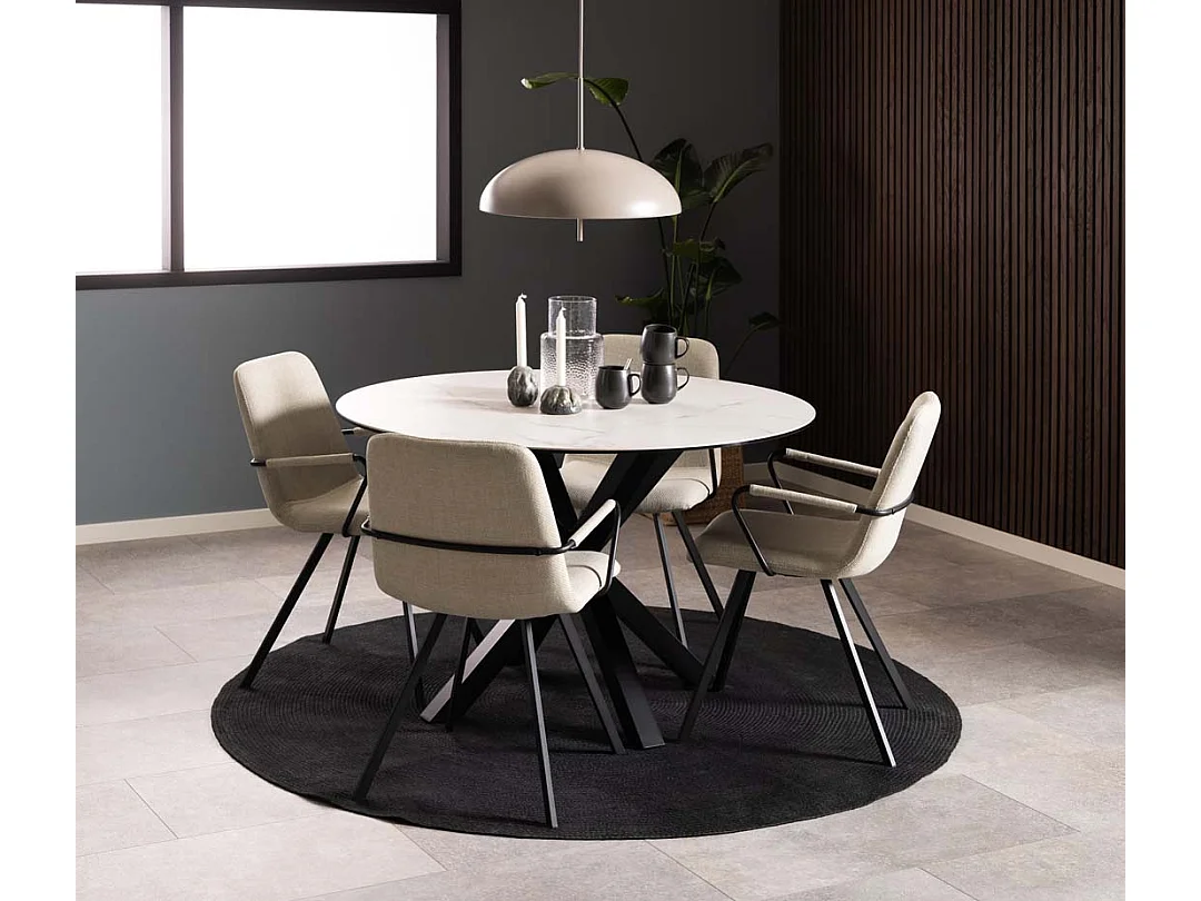 Selina chaise de salle à manger avec accoudoirs beige.